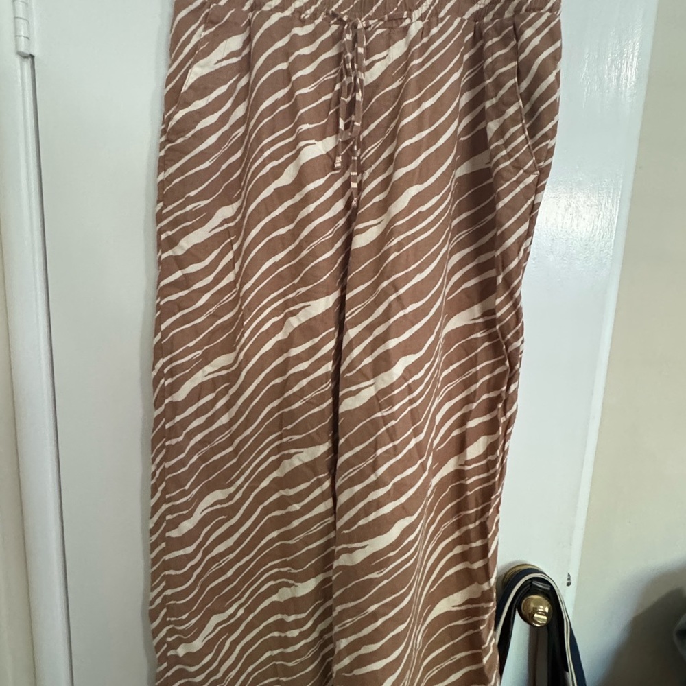 A New Day Tan and Cream Patterned wideleg pants